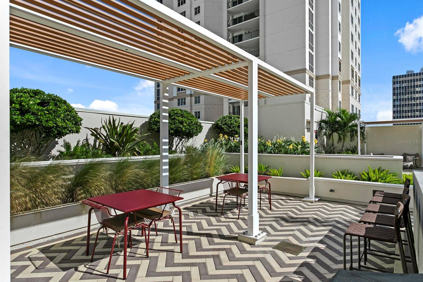 126 4TH AVENUE NE, #502, St Petersburg, FL 33701 126 4TH AVENUE NE, #502, St Petersburg, FL 33701