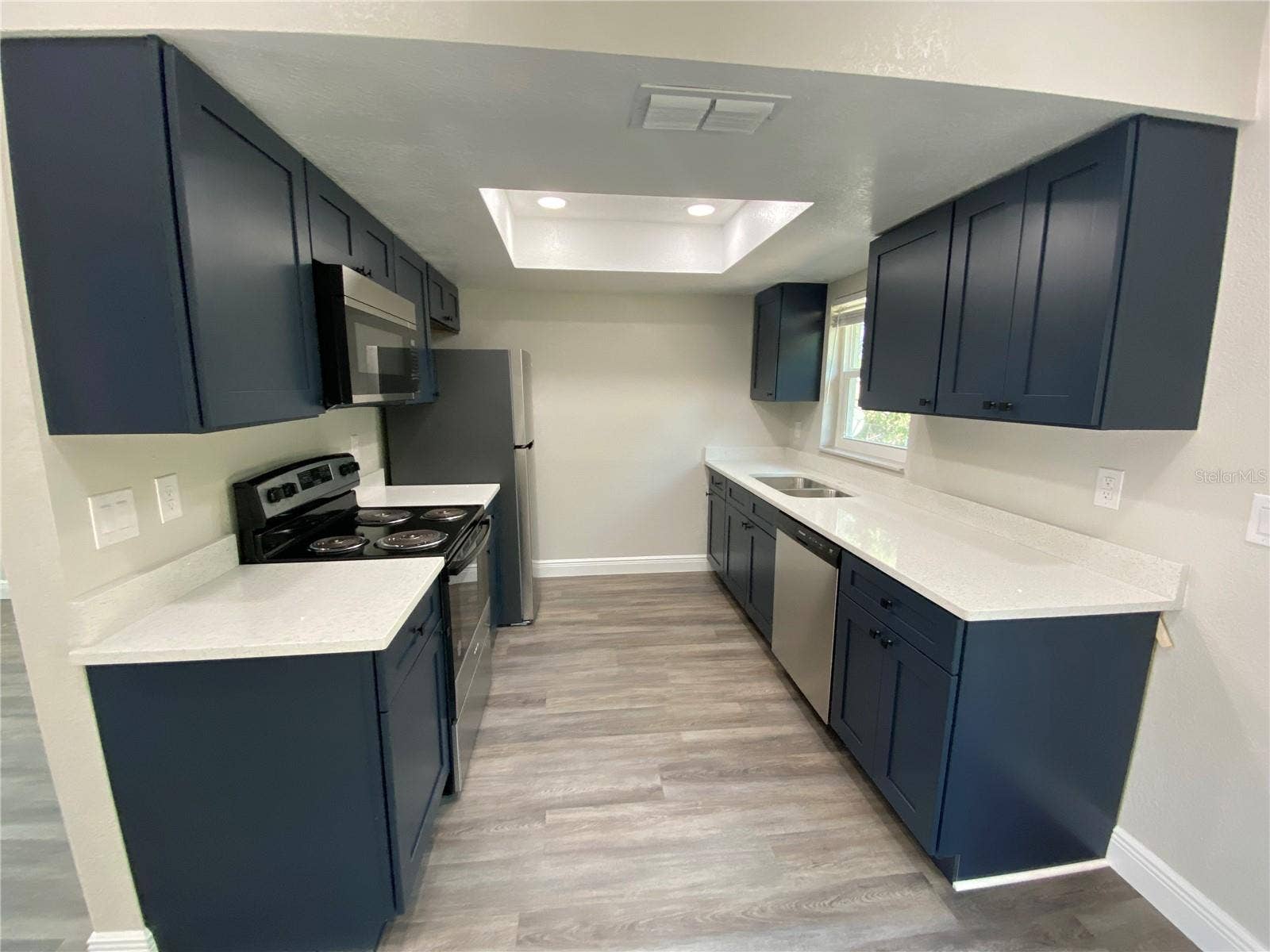 210 SAINT PETERSBURG DRIVE E, #C, Oldsmar, FL 34677 210 SAINT PETERSBURG DRIVE E, #C, Oldsmar, FL 34677