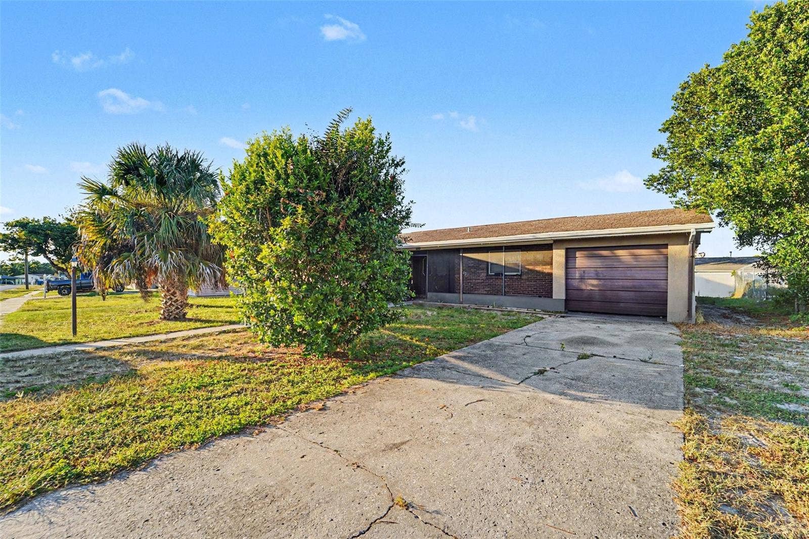 9369 CHASE STREET, Spring Hill, FL 34606 9369 CHASE STREET, Spring Hill, FL 34606