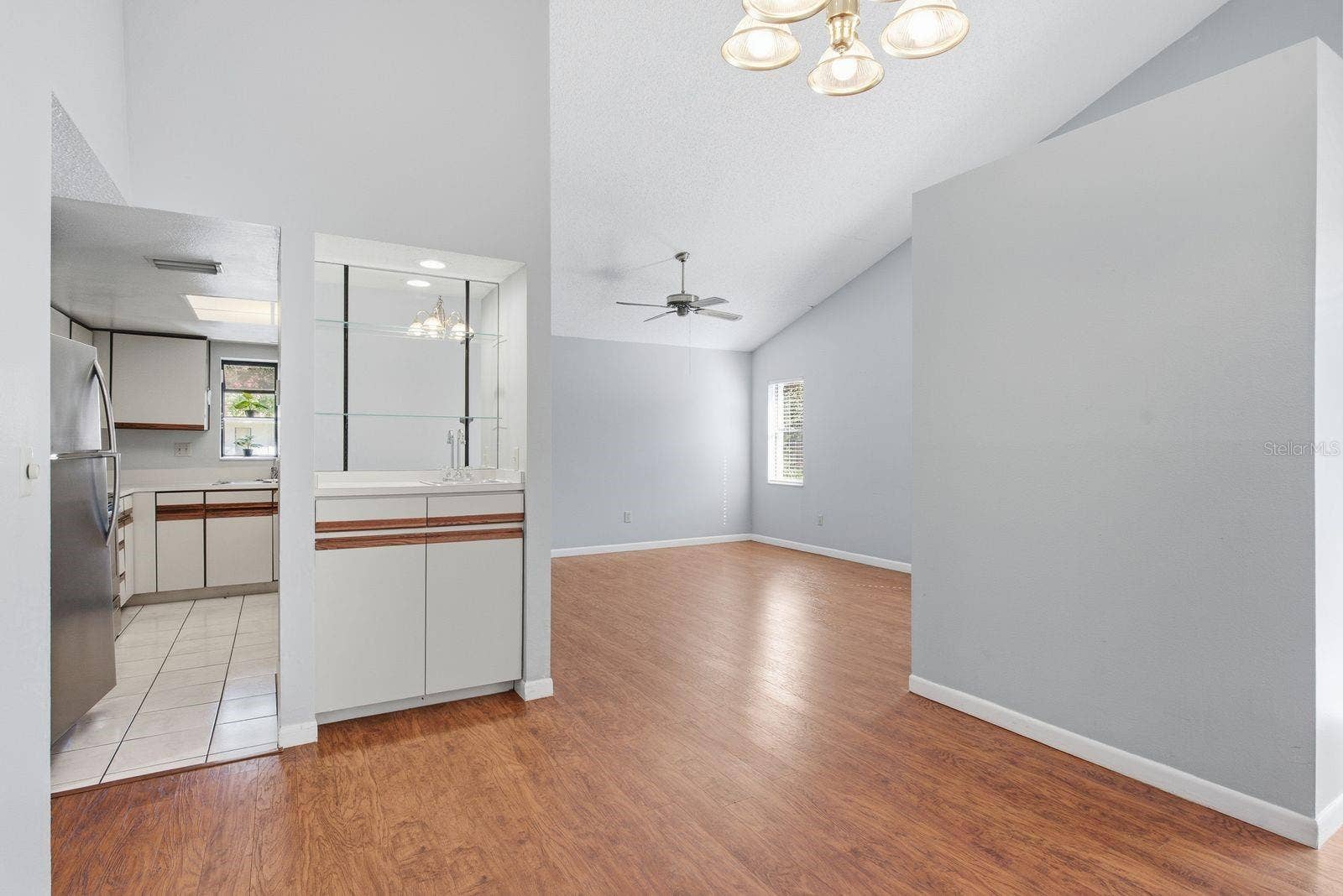 300 S FLORIDA AVENUE, #100L, Tarpon Springs, FL 34689 300 S FLORIDA AVENUE, #100L, Tarpon Springs, FL 34689