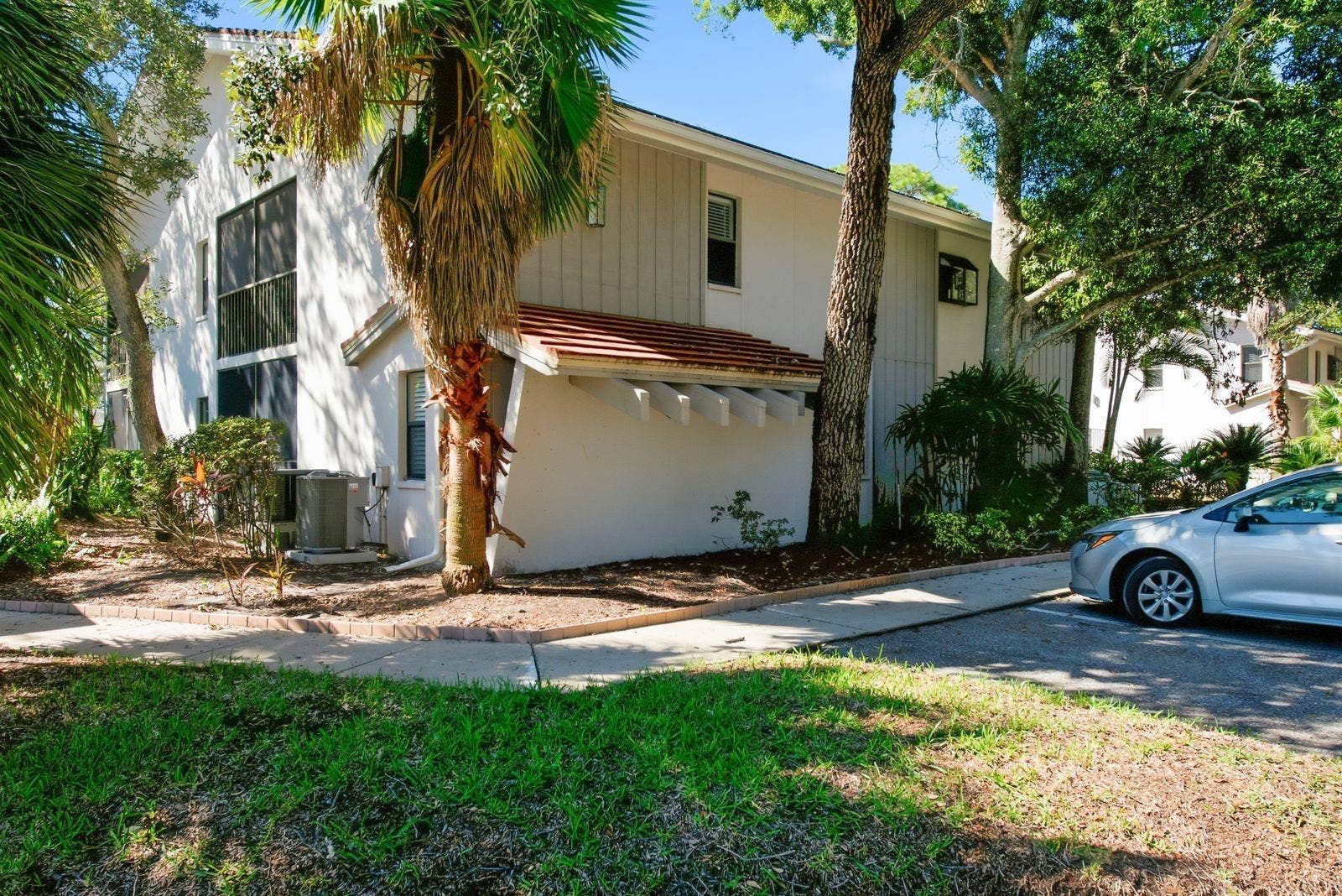 300 S FLORIDA AVENUE, #100L, Tarpon Springs, FL 34689 300 S FLORIDA AVENUE, #100L, Tarpon Springs, FL 34689