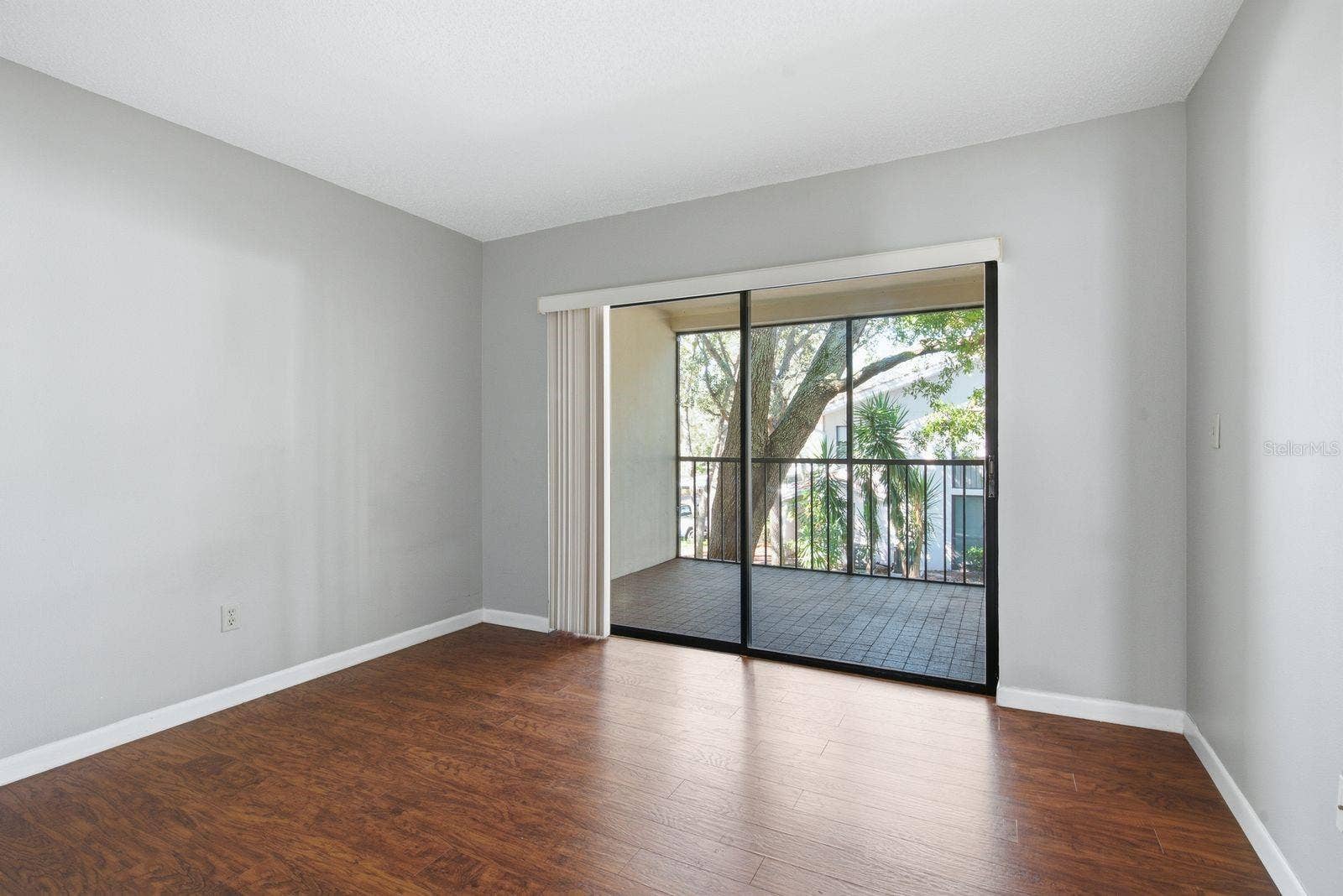 300 S FLORIDA AVENUE, #100L, Tarpon Springs, FL 34689 300 S FLORIDA AVENUE, #100L, Tarpon Springs, FL 34689