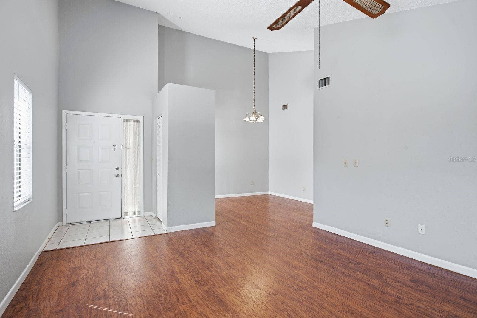 300 S FLORIDA AVENUE, #100L, Tarpon Springs, FL 34689 300 S FLORIDA AVENUE, #100L, Tarpon Springs, FL 34689