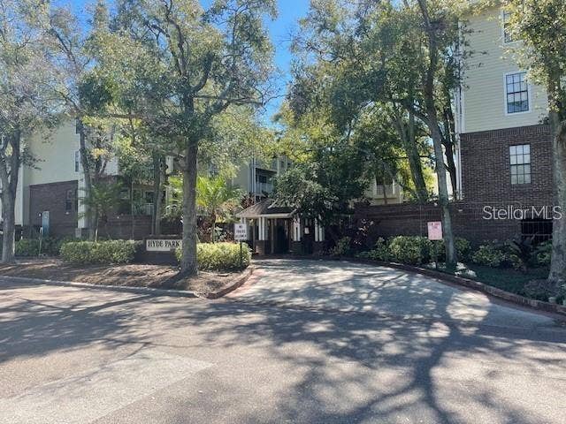 1000 W HORATIO STREET, #125, Tampa, FL 33606 Front Entrance