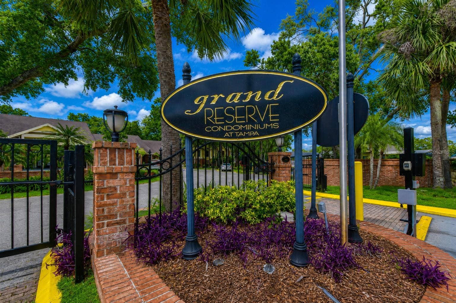 8647 MALLARD RESERVE DRIVE, #203, Tampa, FL 33614 8647 MALLARD RESERVE DRIVE, #203, Tampa, FL 33614