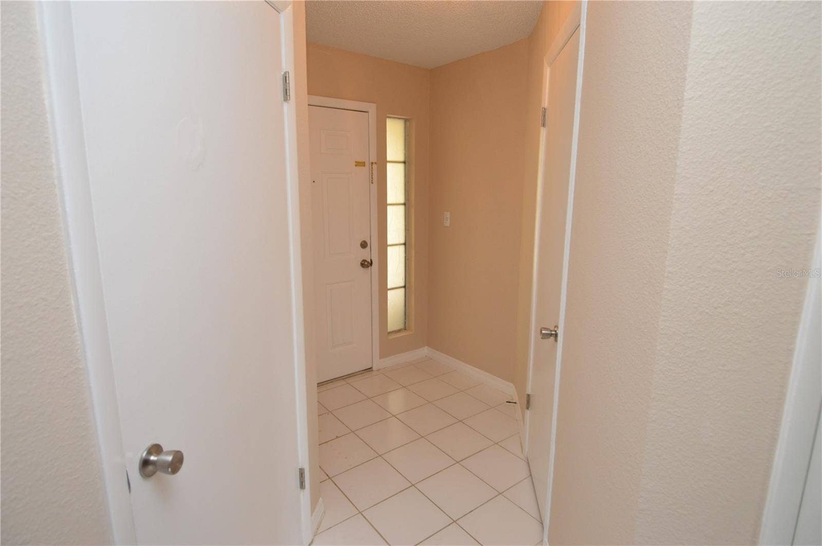 8647 MALLARD RESERVE DRIVE, #203, Tampa, FL 33614 8647 MALLARD RESERVE DRIVE, #203, Tampa, FL 33614