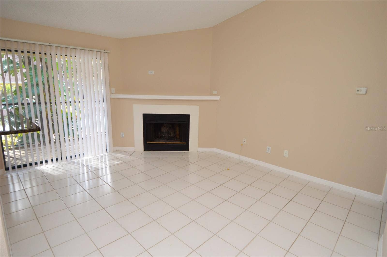 8647 MALLARD RESERVE DRIVE, #203, Tampa, FL 33614 8647 MALLARD RESERVE DRIVE, #203, Tampa, FL 33614