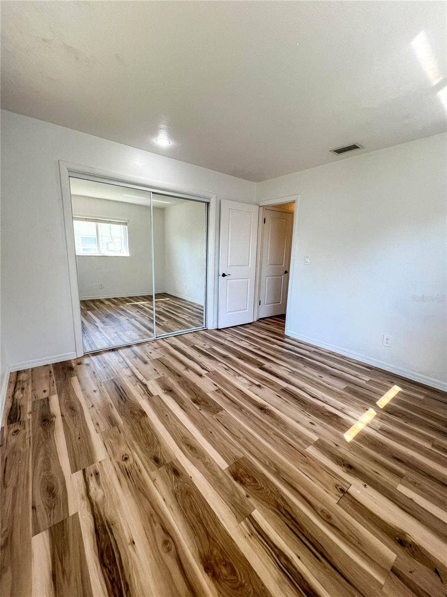 9270 111TH STREET, Seminole, FL 33772 9270 111TH STREET, Seminole, FL 33772