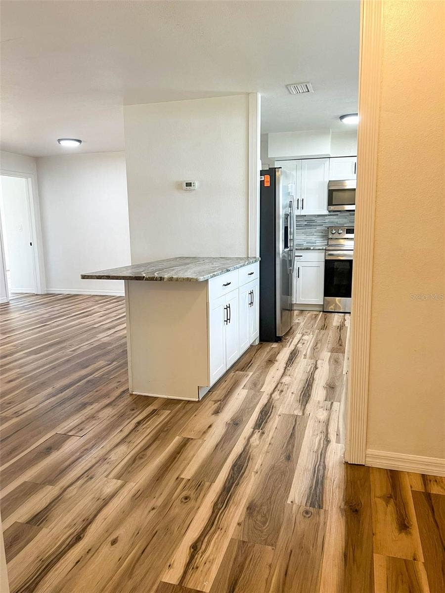 9270 111TH STREET, Seminole, FL 33772 9270 111TH STREET, Seminole, FL 33772