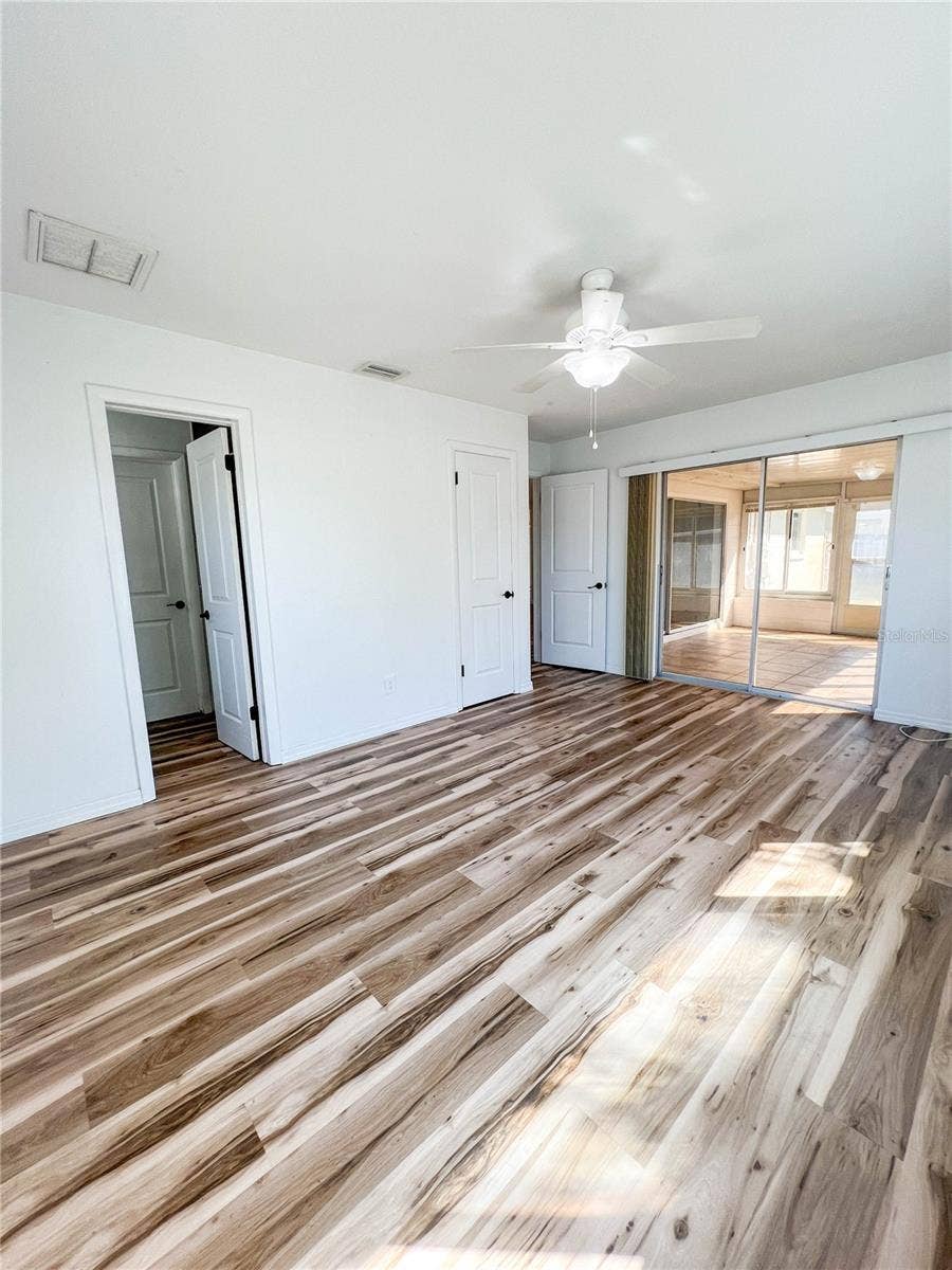 9270 111TH STREET, Seminole, FL 33772 9270 111TH STREET, Seminole, FL 33772