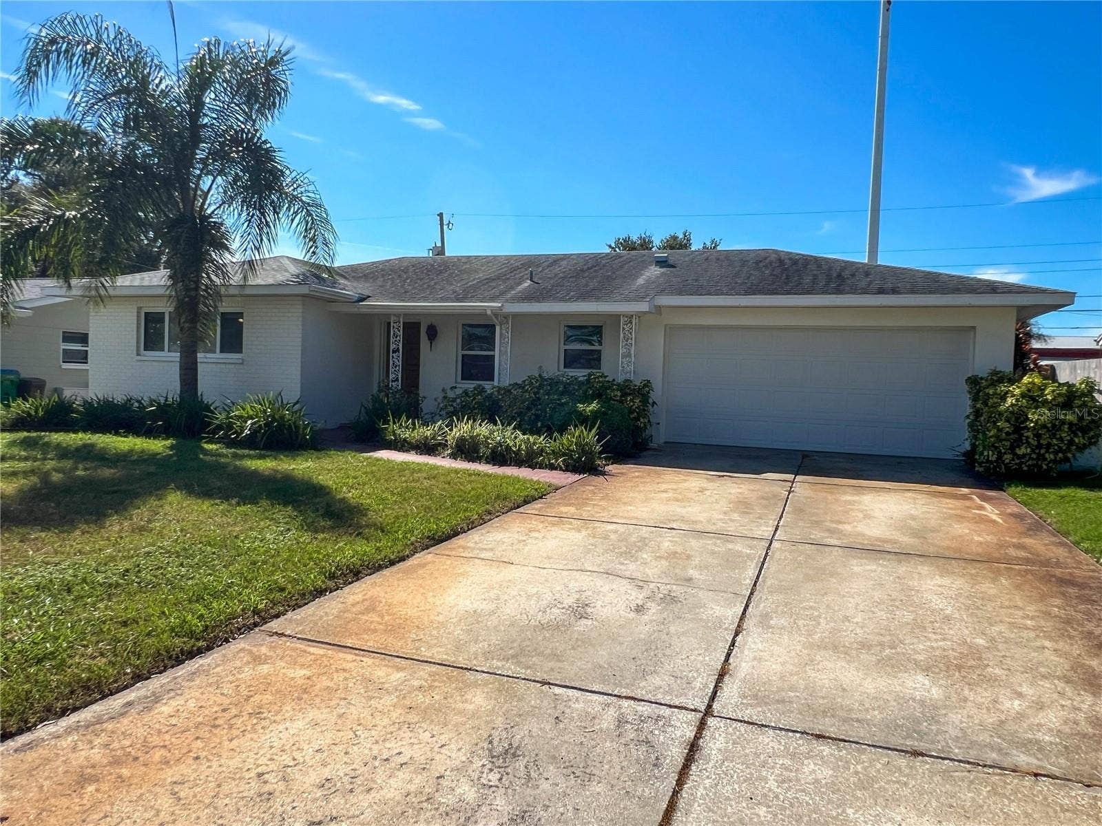 9270 111TH STREET, Seminole, FL 33772 9270 111TH STREET, Seminole, FL 33772