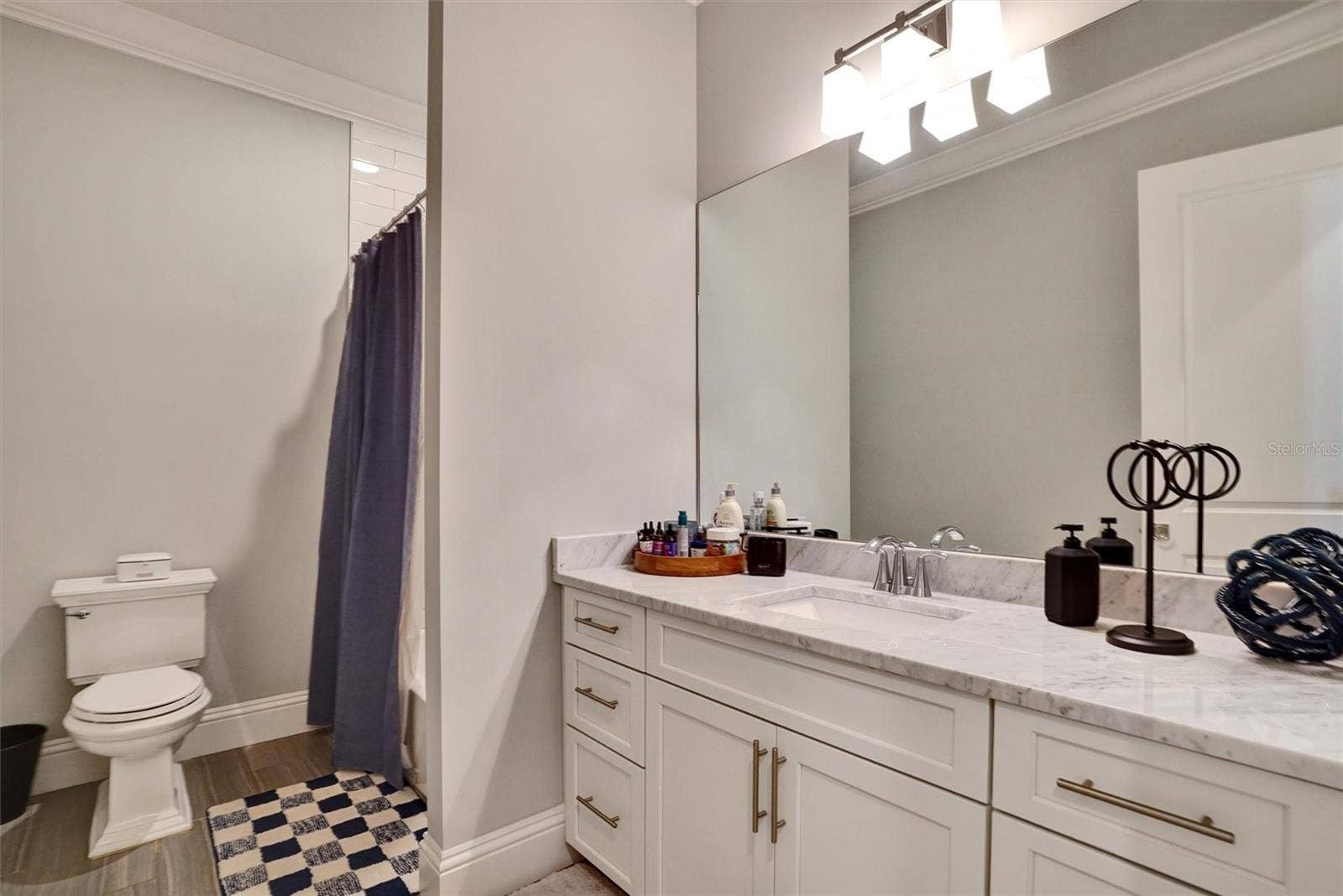 Bathroom #2