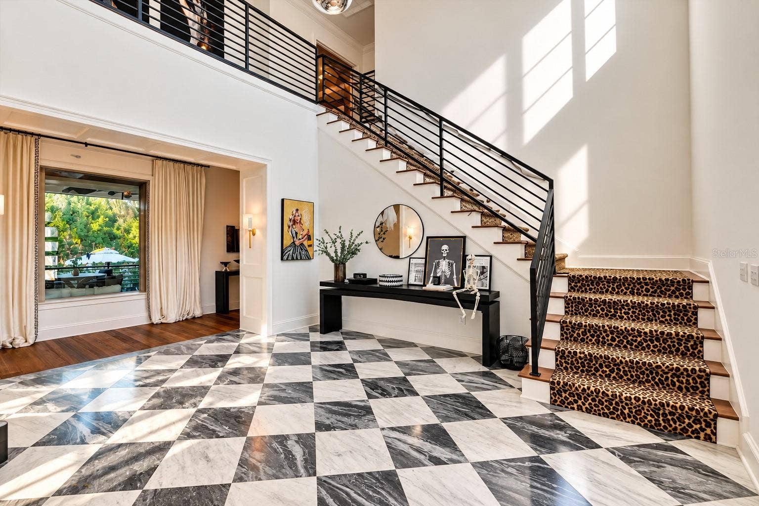 Foyer -Dining Room
