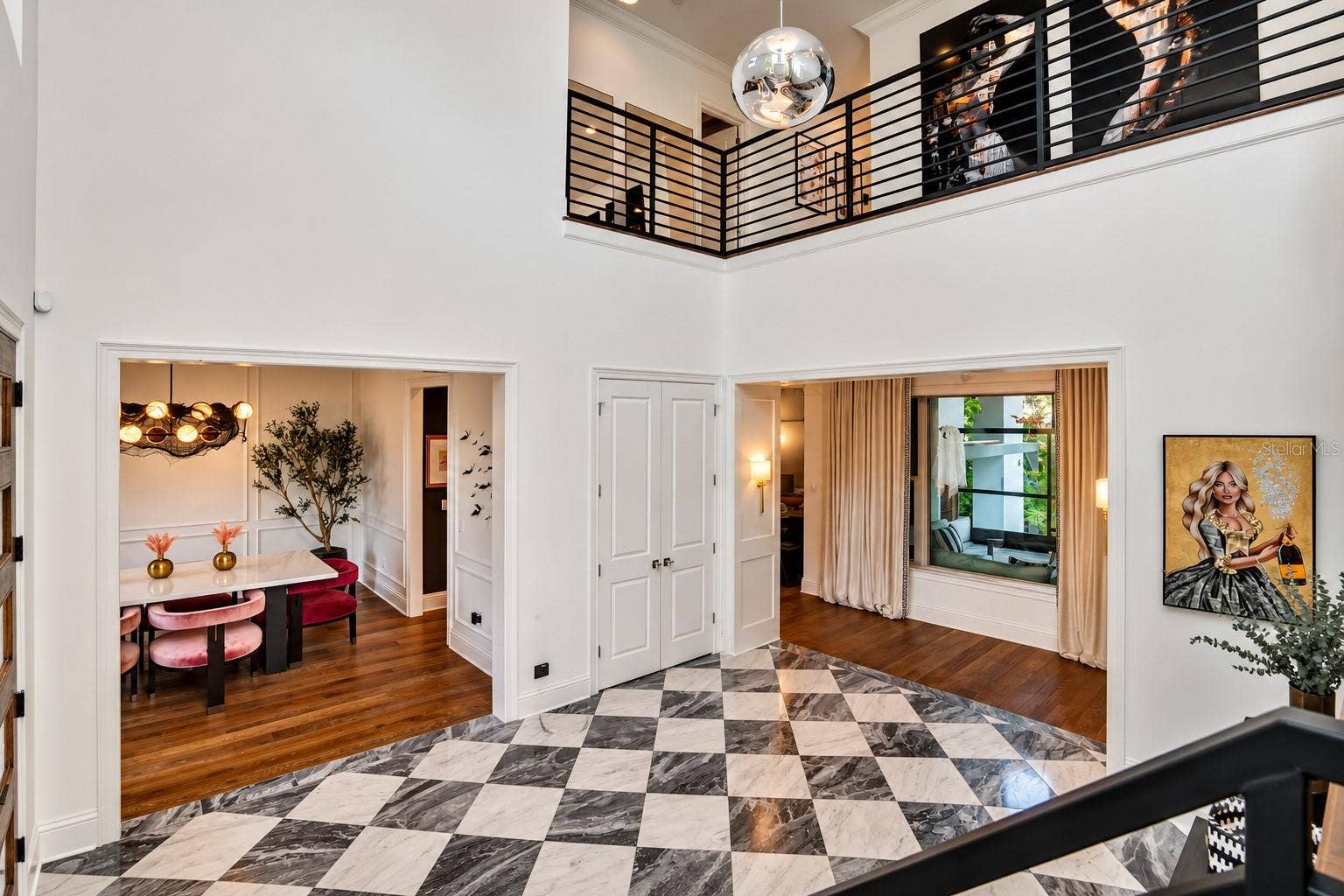 Foyer -Dining Room