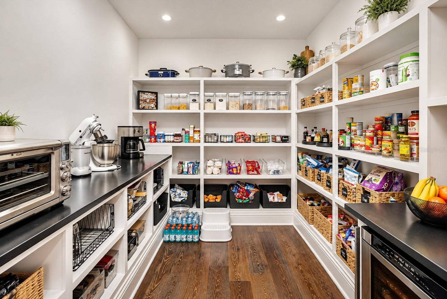 Hidden walk-in pantry w/microwave