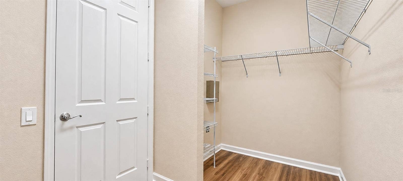 7903 SEMINOLE BOULEVARD, #2105, Seminole, FL 33772 7903 SEMINOLE BOULEVARD, #2105, Seminole, FL 33772