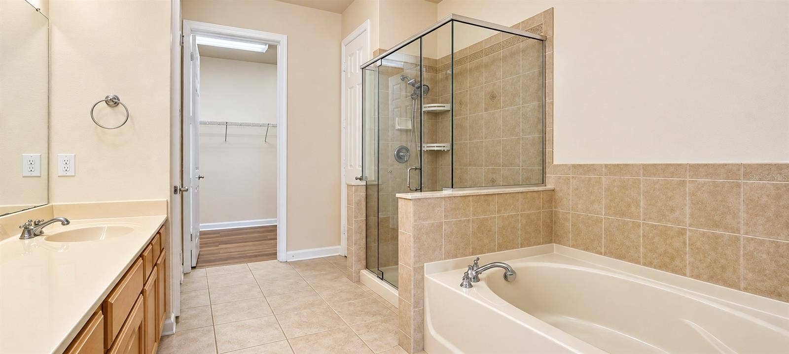 7903 SEMINOLE BOULEVARD, #2105, Seminole, FL 33772 7903 SEMINOLE BOULEVARD, #2105, Seminole, FL 33772