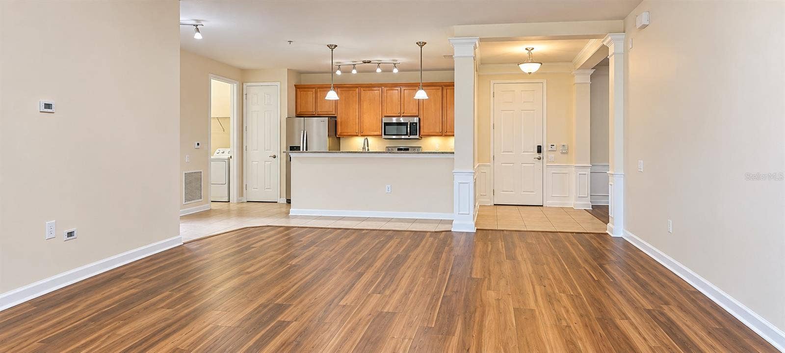7903 SEMINOLE BOULEVARD, #2105, Seminole, FL 33772 7903 SEMINOLE BOULEVARD, #2105, Seminole, FL 33772