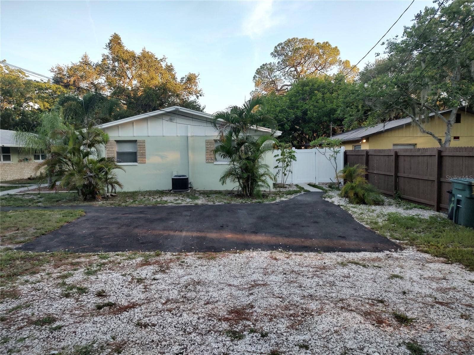 8050 47TH AVENUE N, St Petersburg, FL 33709