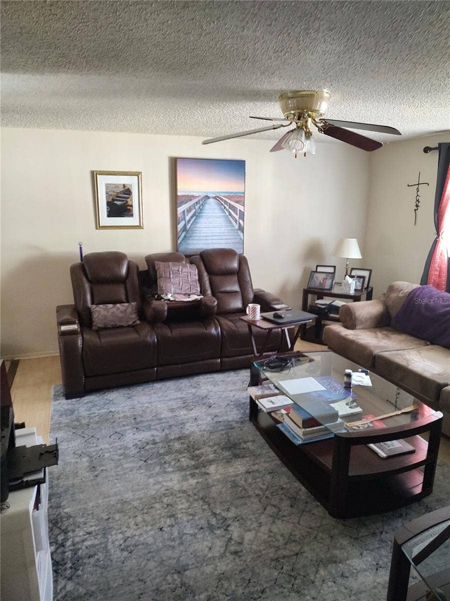 8050 47TH AVENUE N, St Petersburg, FL 33709