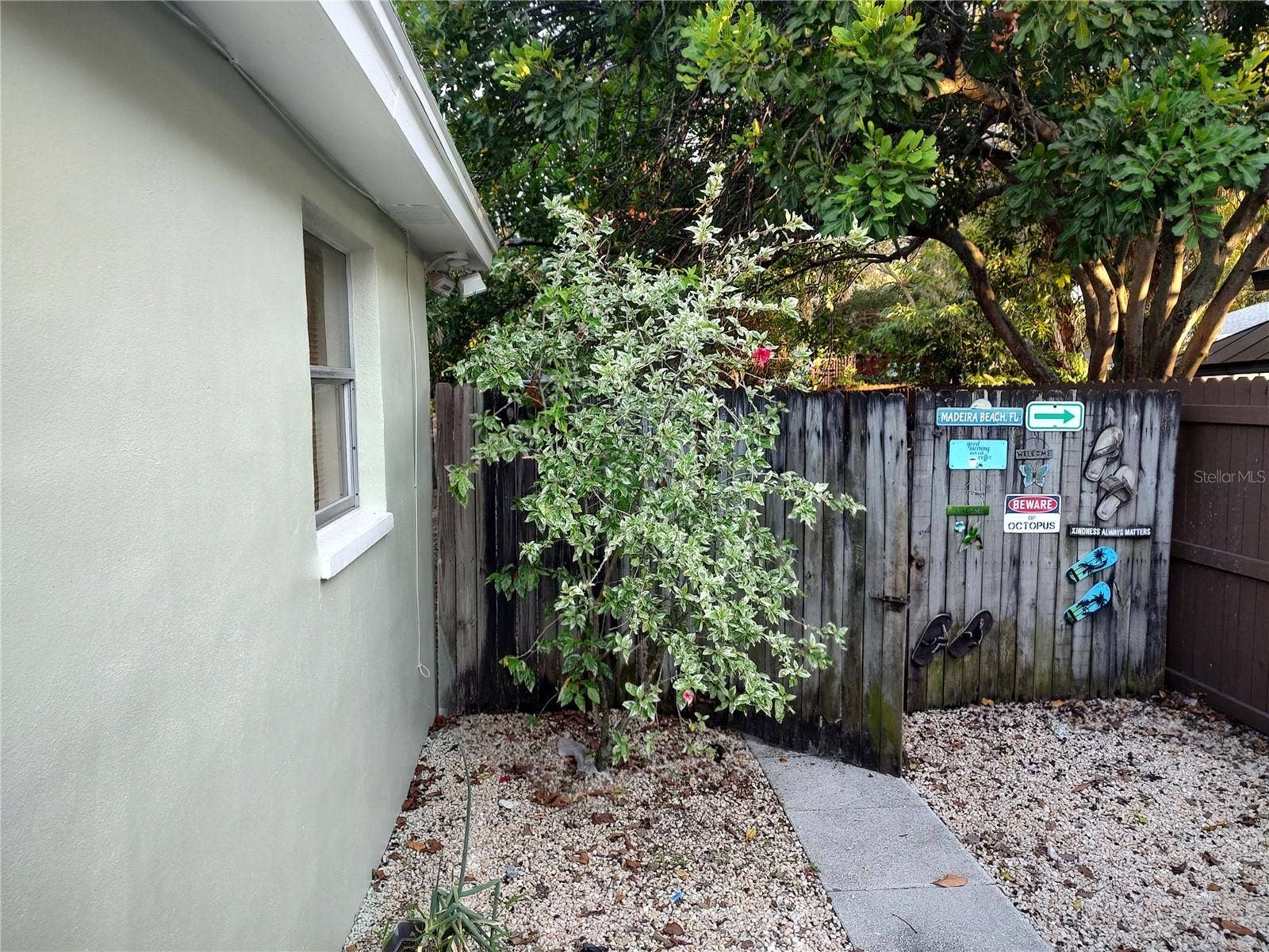 8050 47TH AVENUE N, St Petersburg, FL 33709