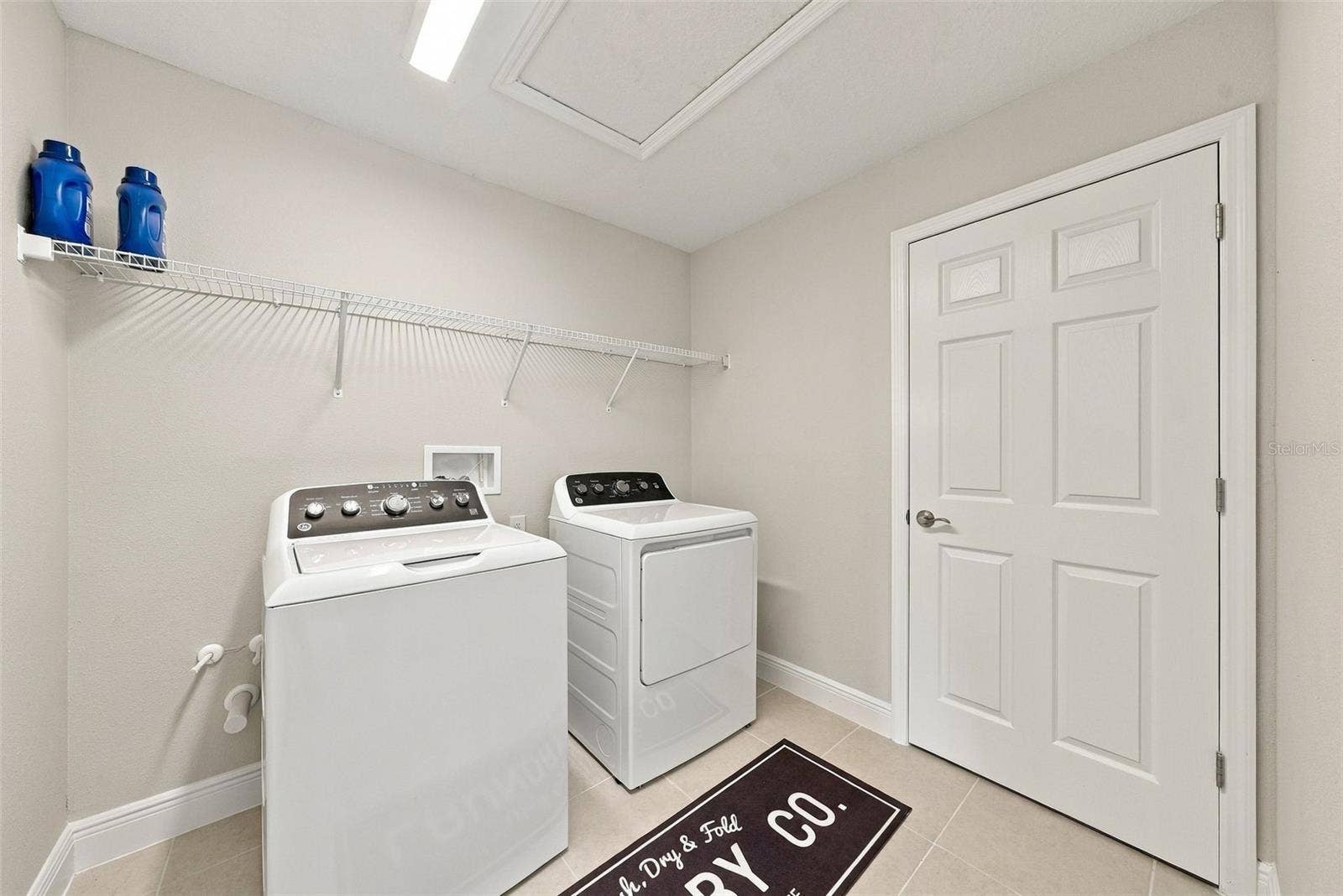 14733 GALLOP RUN DRIVE, Lithia, FL 33547 14733 GALLOP RUN DRIVE, Lithia, FL 33547