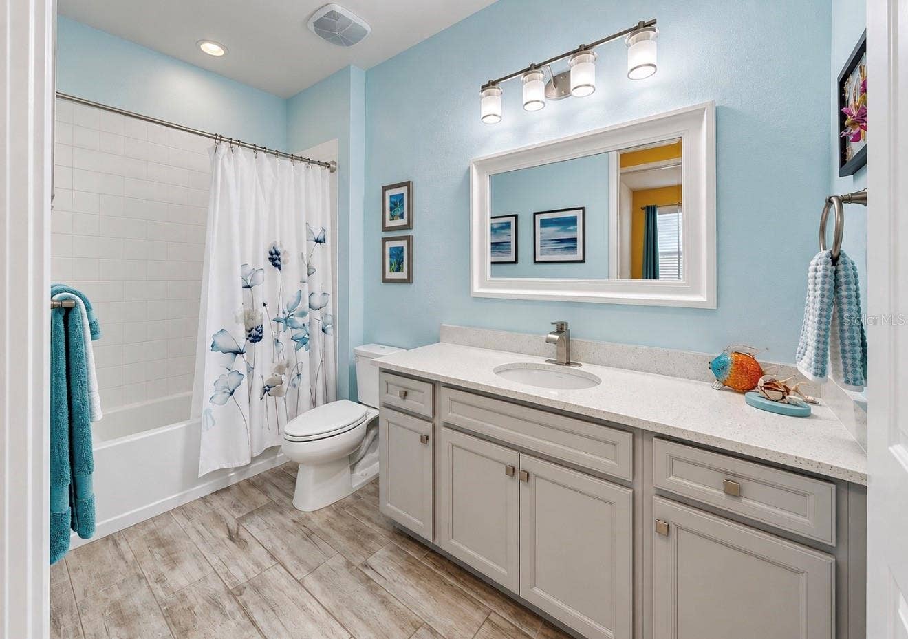 13235 BABY BELLE DRIVE, Riverview, FL 33579 13235 BABY BELLE DRIVE, Riverview, FL 33579