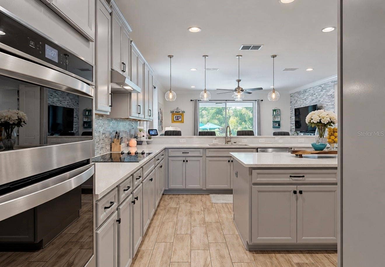 13235 BABY BELLE DRIVE, Riverview, FL 33579 13235 BABY BELLE DRIVE, Riverview, FL 33579