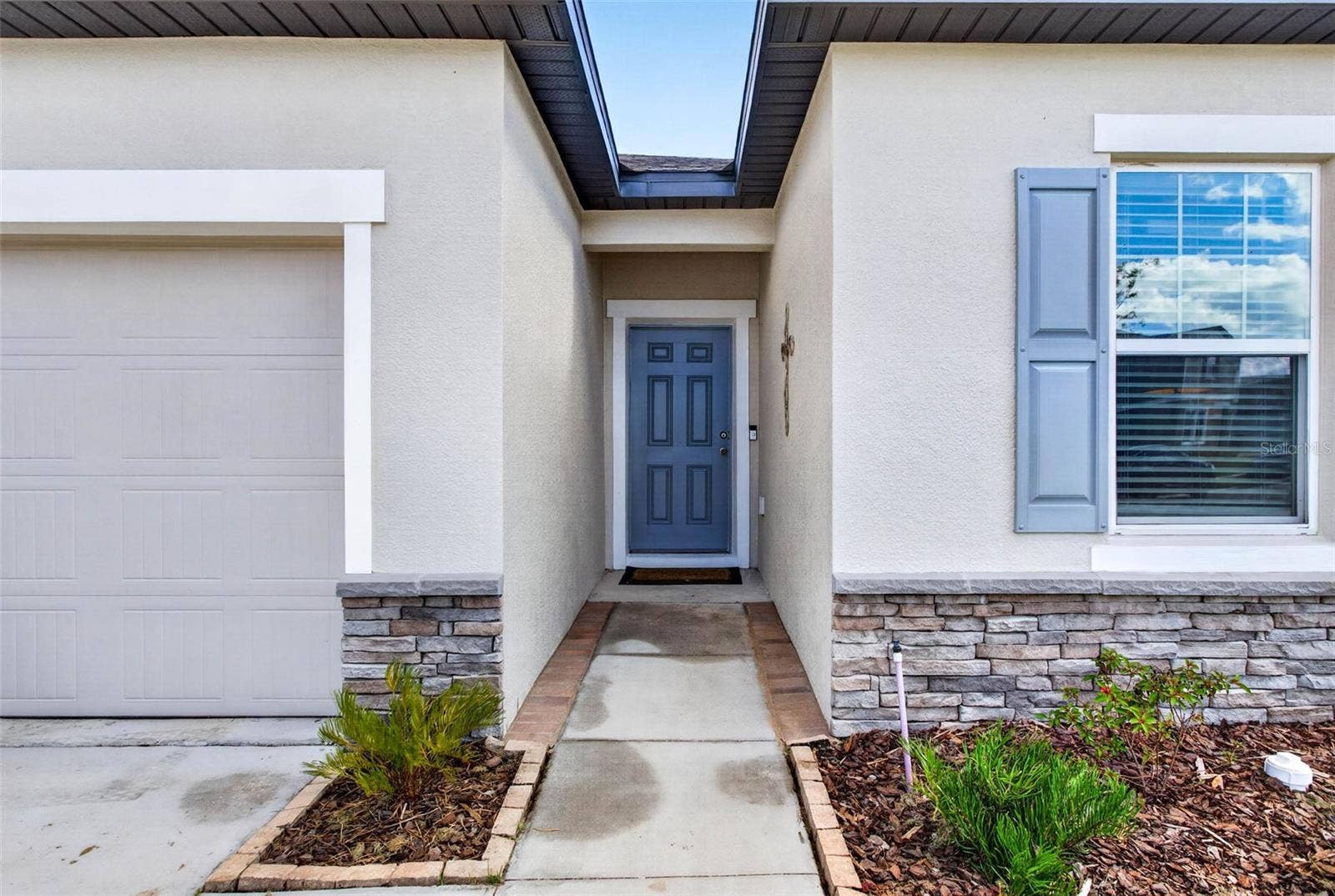 35683 BUTTONWEED TRAIL, Zephyrhills, FL 33541 35683 BUTTONWEED TRAIL, Zephyrhills, FL 33541