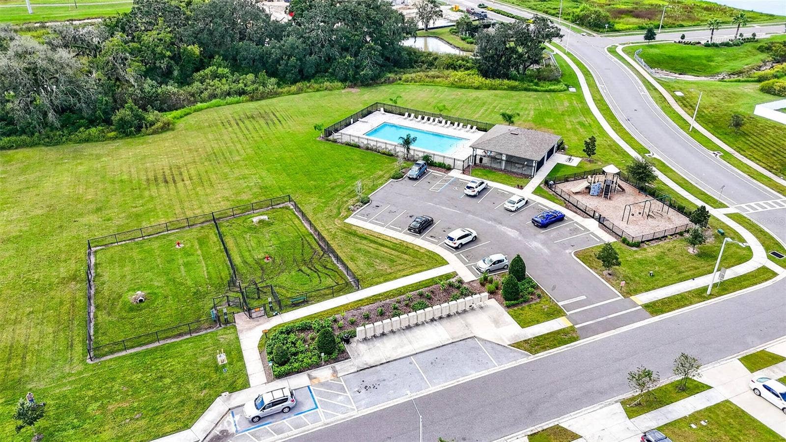 35683 BUTTONWEED TRAIL, Zephyrhills, FL 33541 35683 BUTTONWEED TRAIL, Zephyrhills, FL 33541