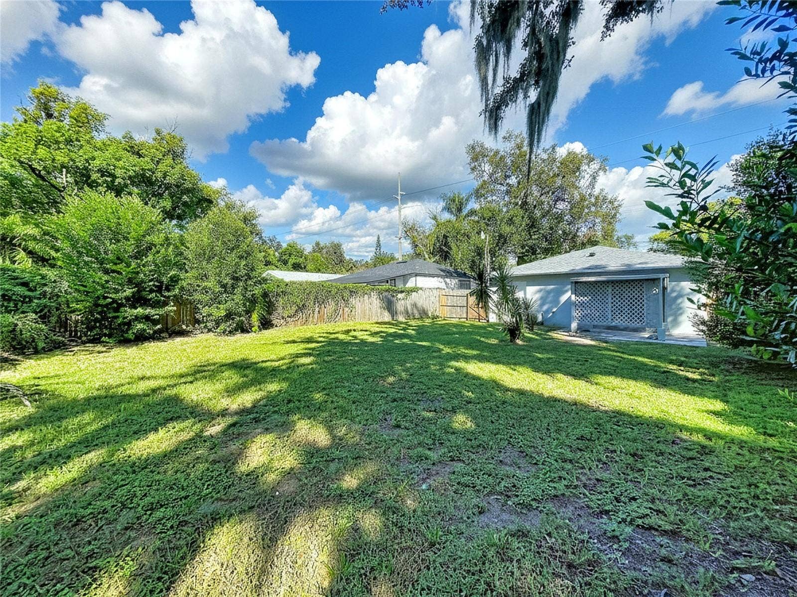 1417 E HANNA AVENUE, Tampa, FL 33604