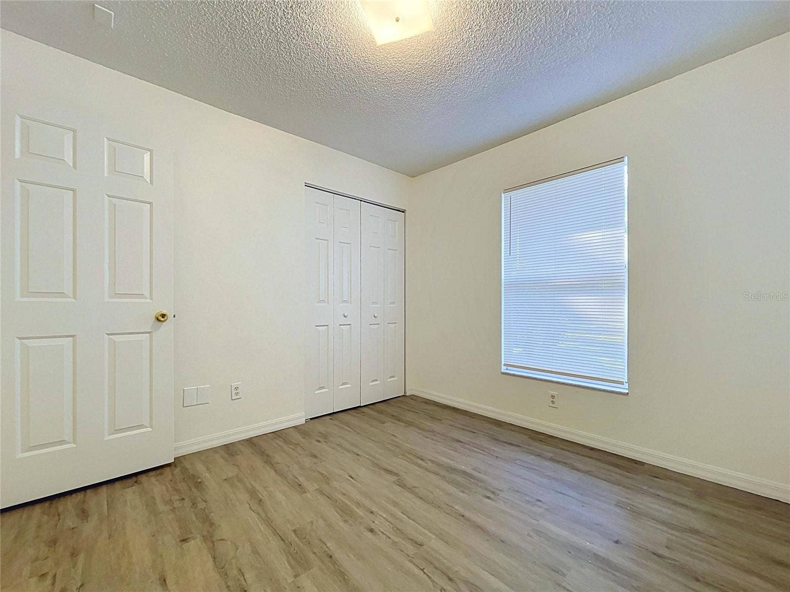 1417 E HANNA AVENUE, Tampa, FL 33604