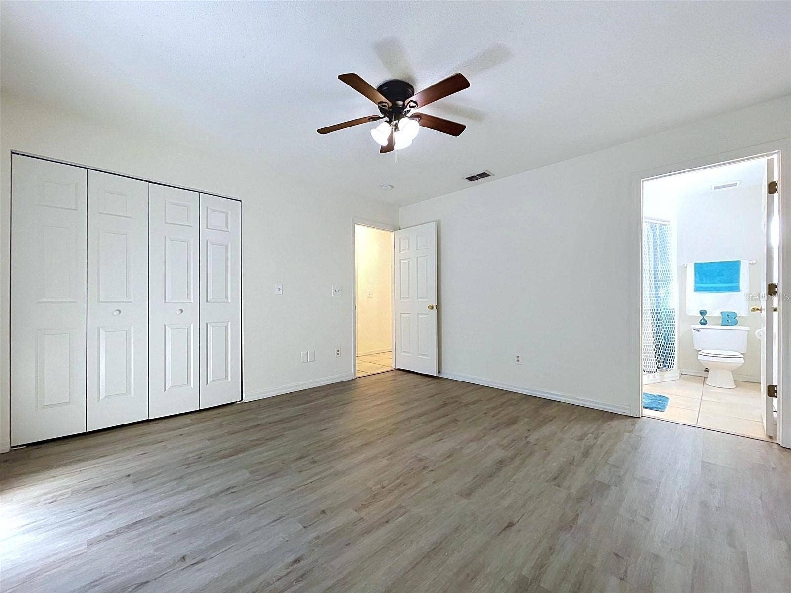 1417 E HANNA AVENUE, Tampa, FL 33604