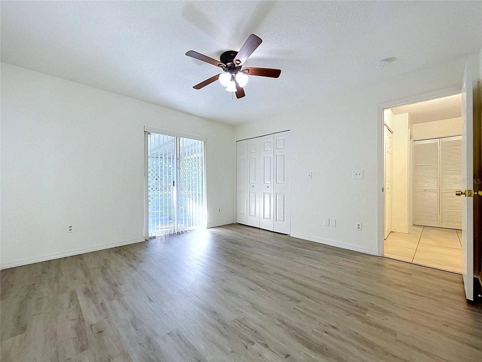 1417 E HANNA AVENUE, Tampa, FL 33604