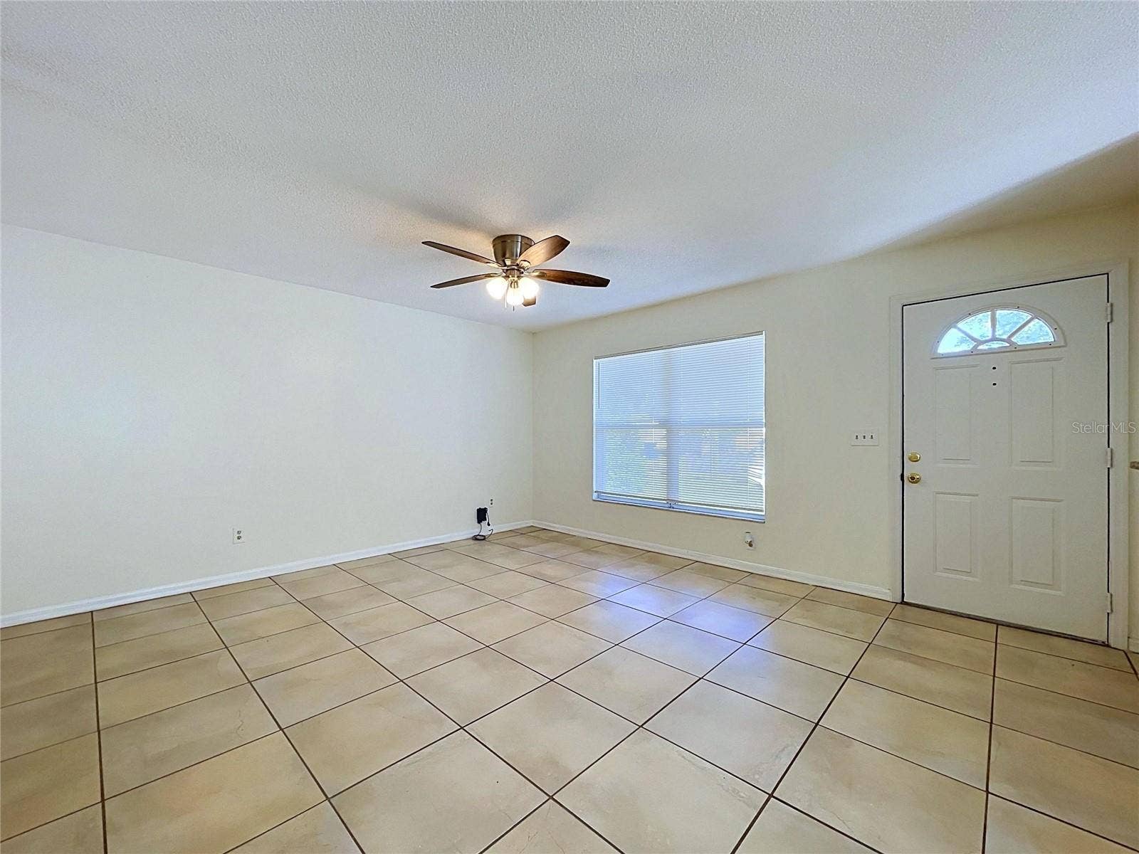 1417 E HANNA AVENUE, Tampa, FL 33604