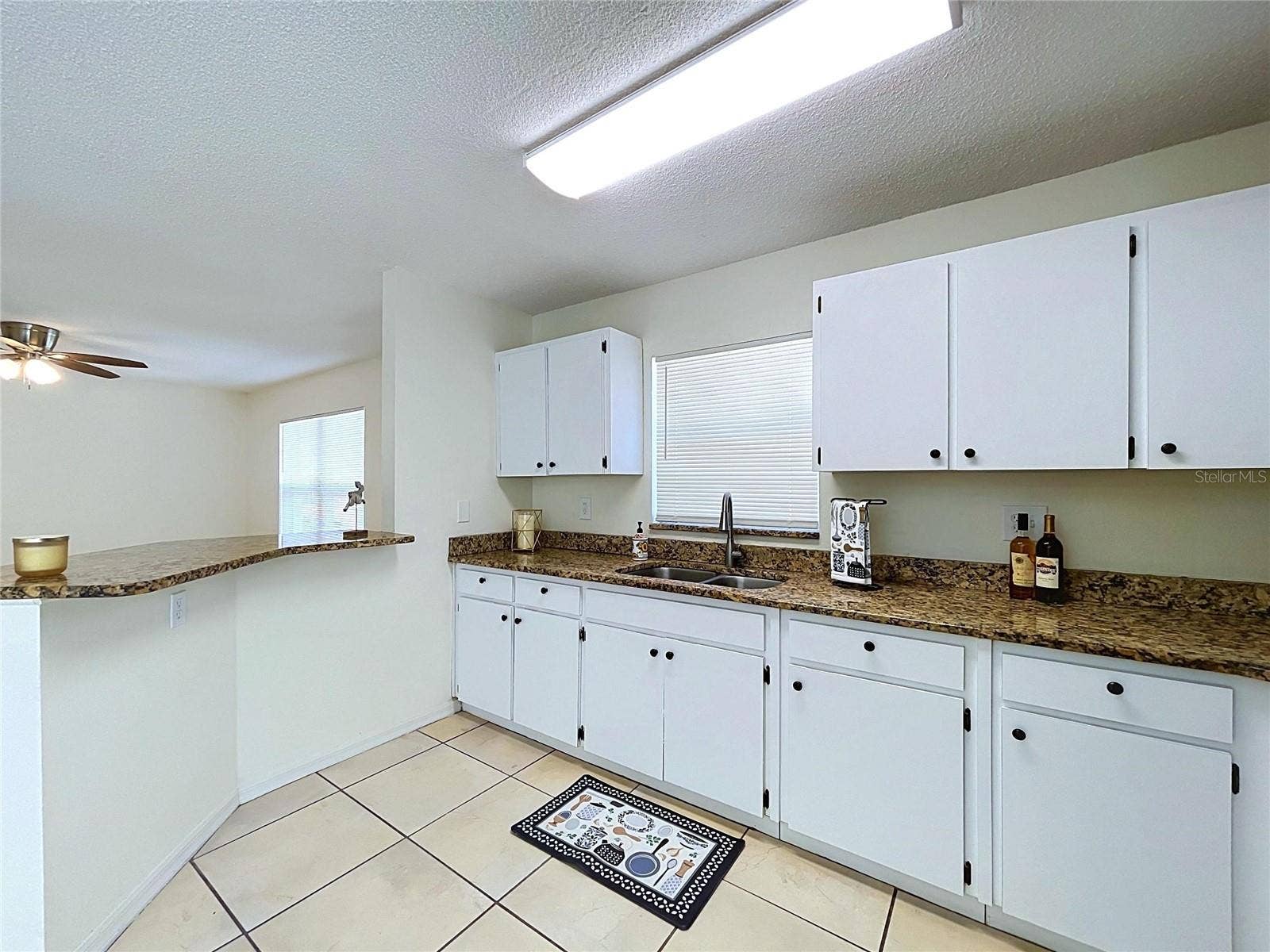 1417 E HANNA AVENUE, Tampa, FL 33604