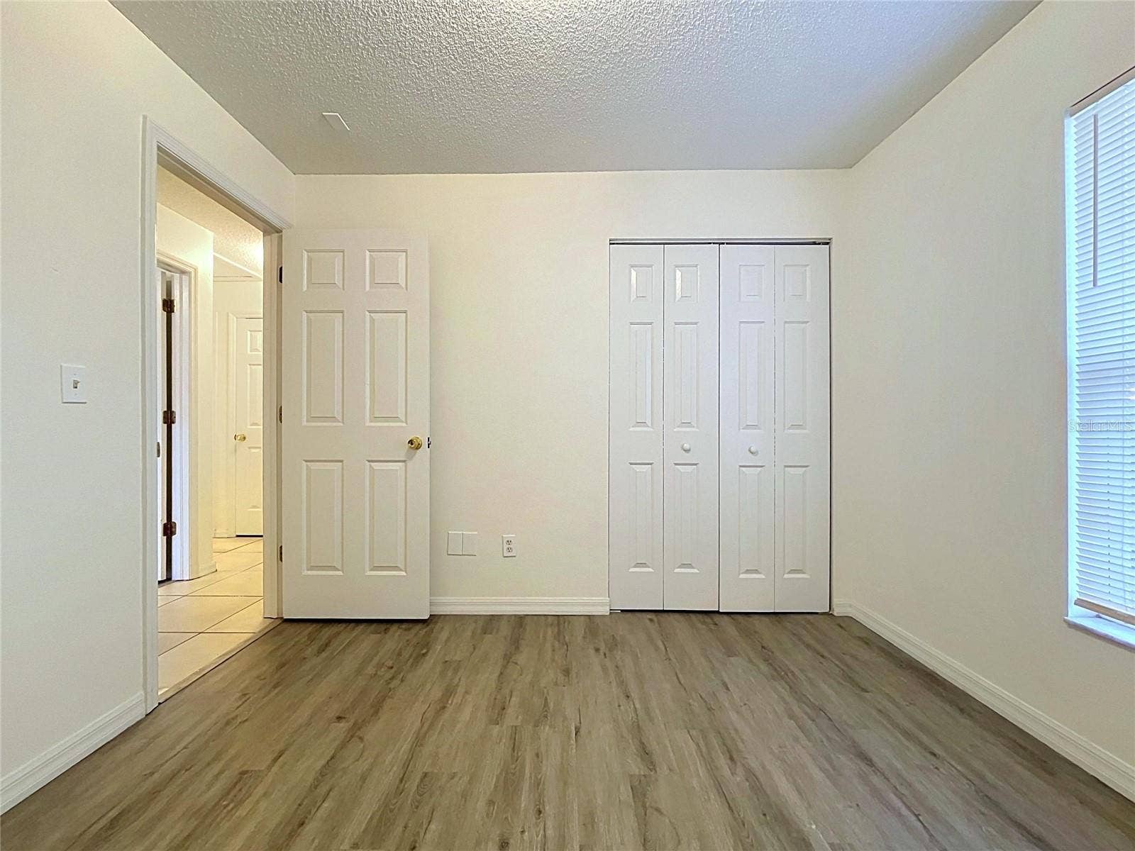 1417 E HANNA AVENUE, Tampa, FL 33604