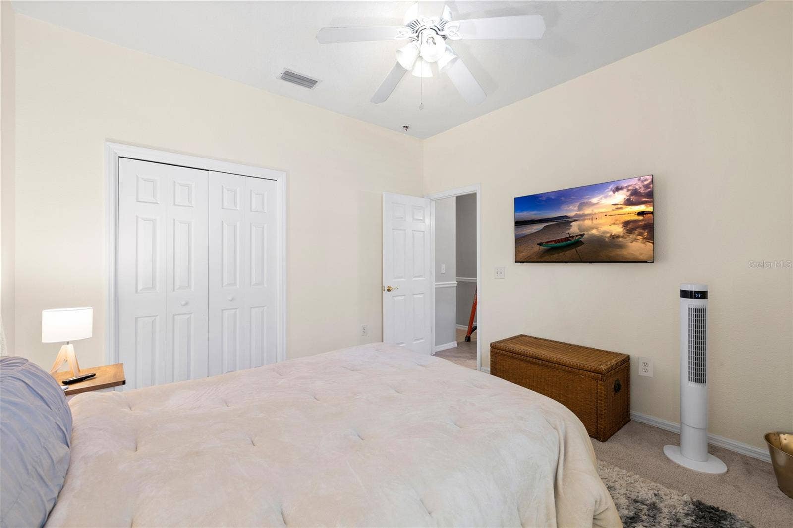 6020 MARTINGLADE PLACE, Lithia, FL 33547 6020 MARTINGLADE PLACE, Lithia, FL 33547
