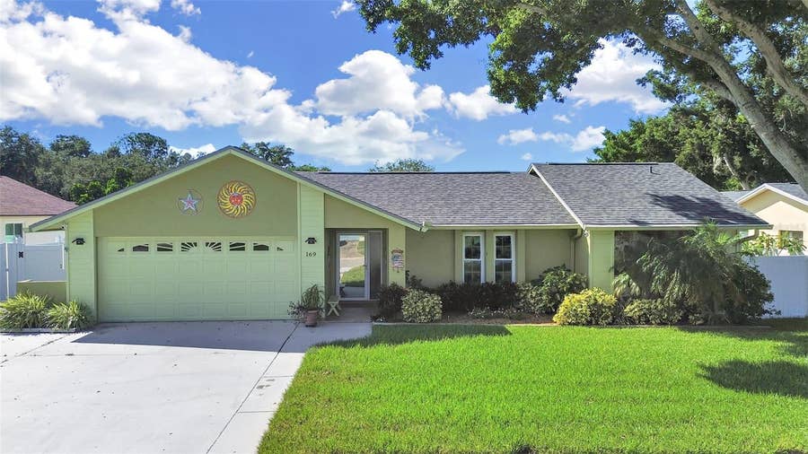 Property photo for 169 FOXCROFT DRIVE W, Palm Harbor, FL