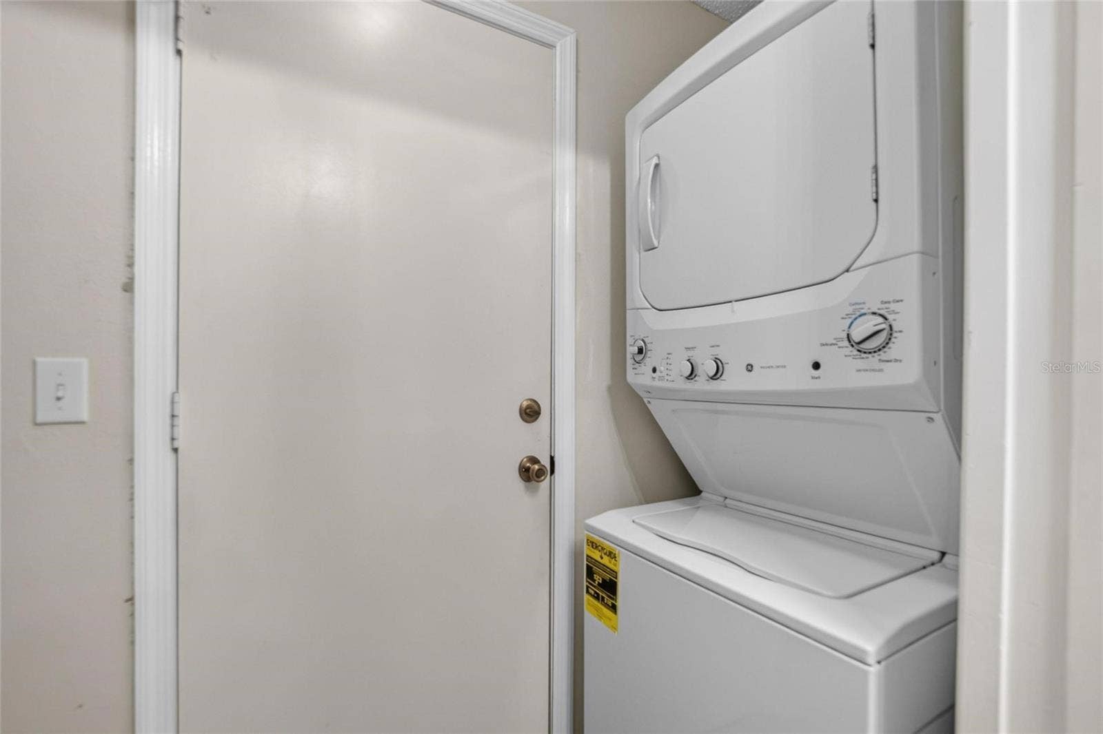 2433 NEW HAVEN CIRCLE, Sun City Center, FL 33573
