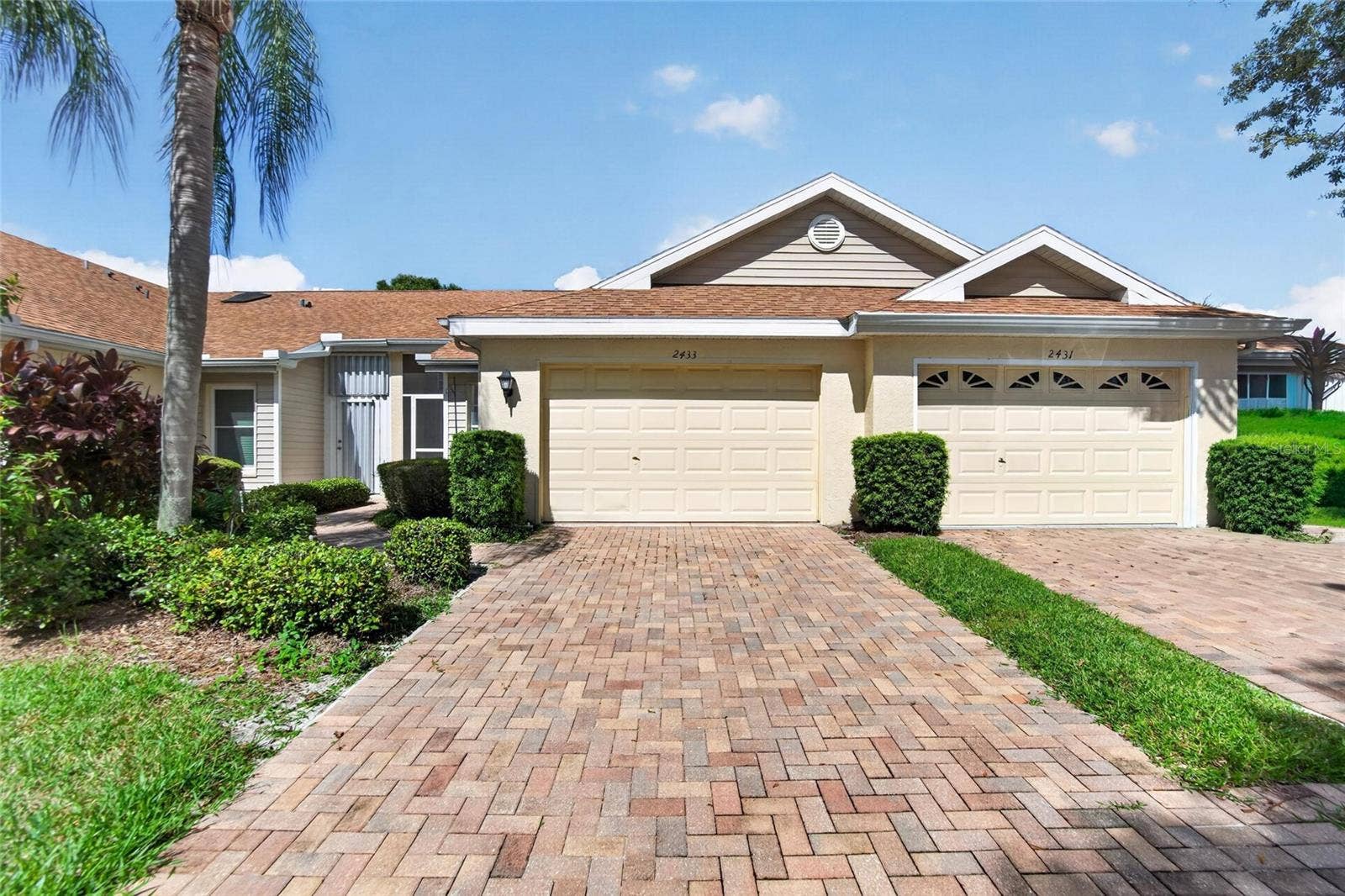 2433 NEW HAVEN CIRCLE, Sun City Center, FL 33573
