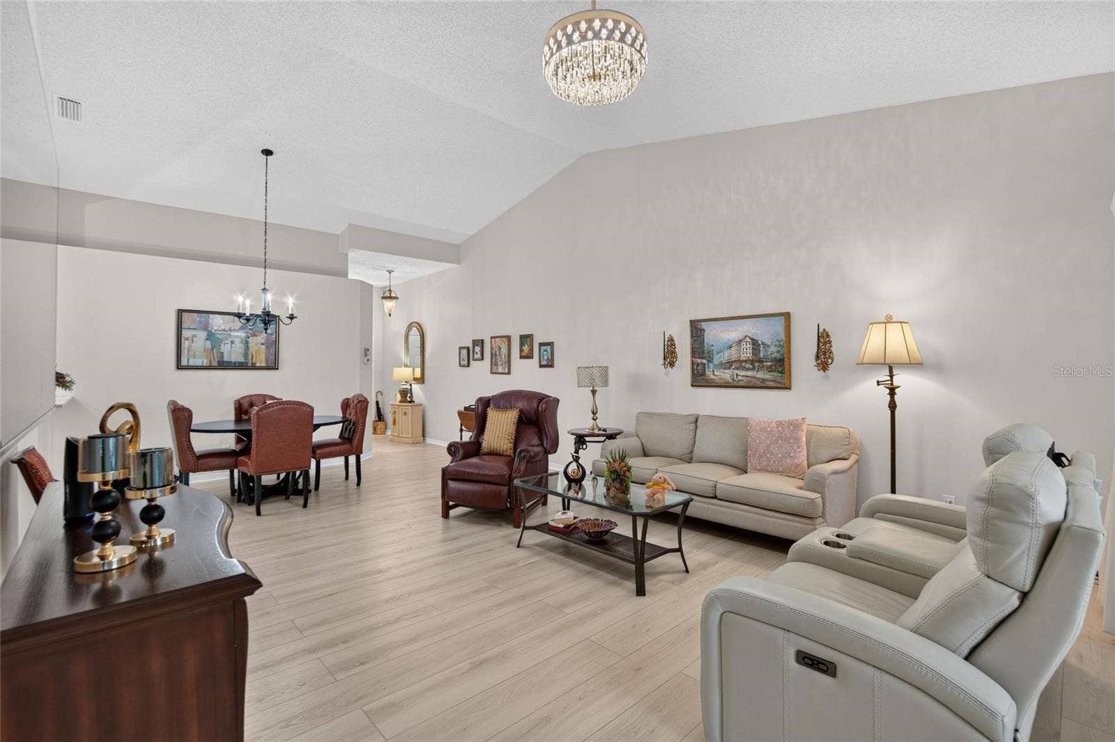 2433 NEW HAVEN CIRCLE, Sun City Center, FL 33573