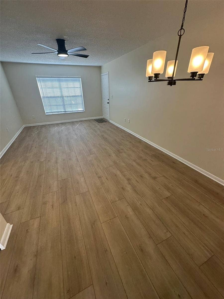 6433 TINA DRIVE, #15, New Port Richey, FL 34653 6433 TINA DRIVE, #15, New Port Richey, FL 34653