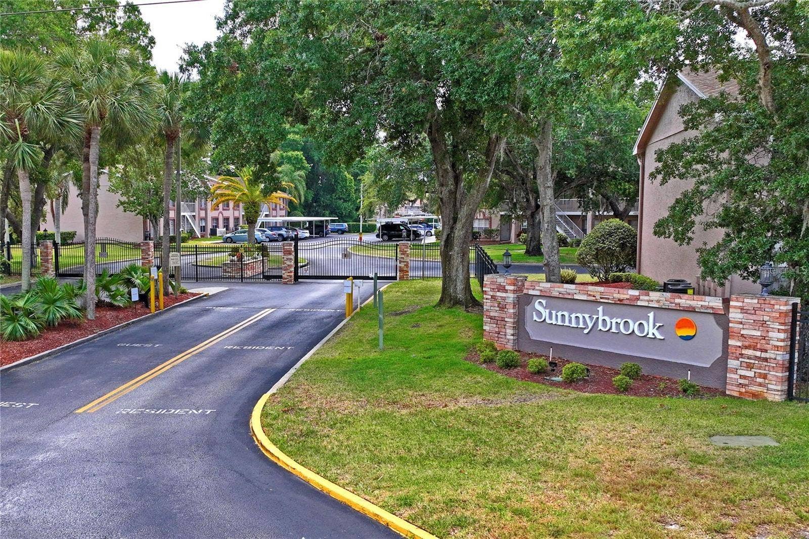 6433 TINA DRIVE, #15, New Port Richey, FL 34653 WELCOME to "Sunnybrook" !