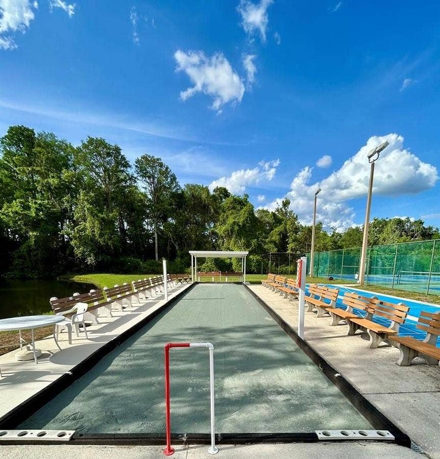 6433 TINA DRIVE, #15, New Port Richey, FL 34653 6433 TINA DRIVE, #15, New Port Richey, FL 34653