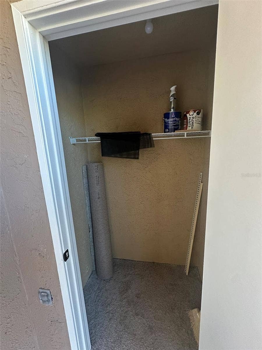 6433 TINA DRIVE, #15, New Port Richey, FL 34653 6433 TINA DRIVE, #15, New Port Richey, FL 34653