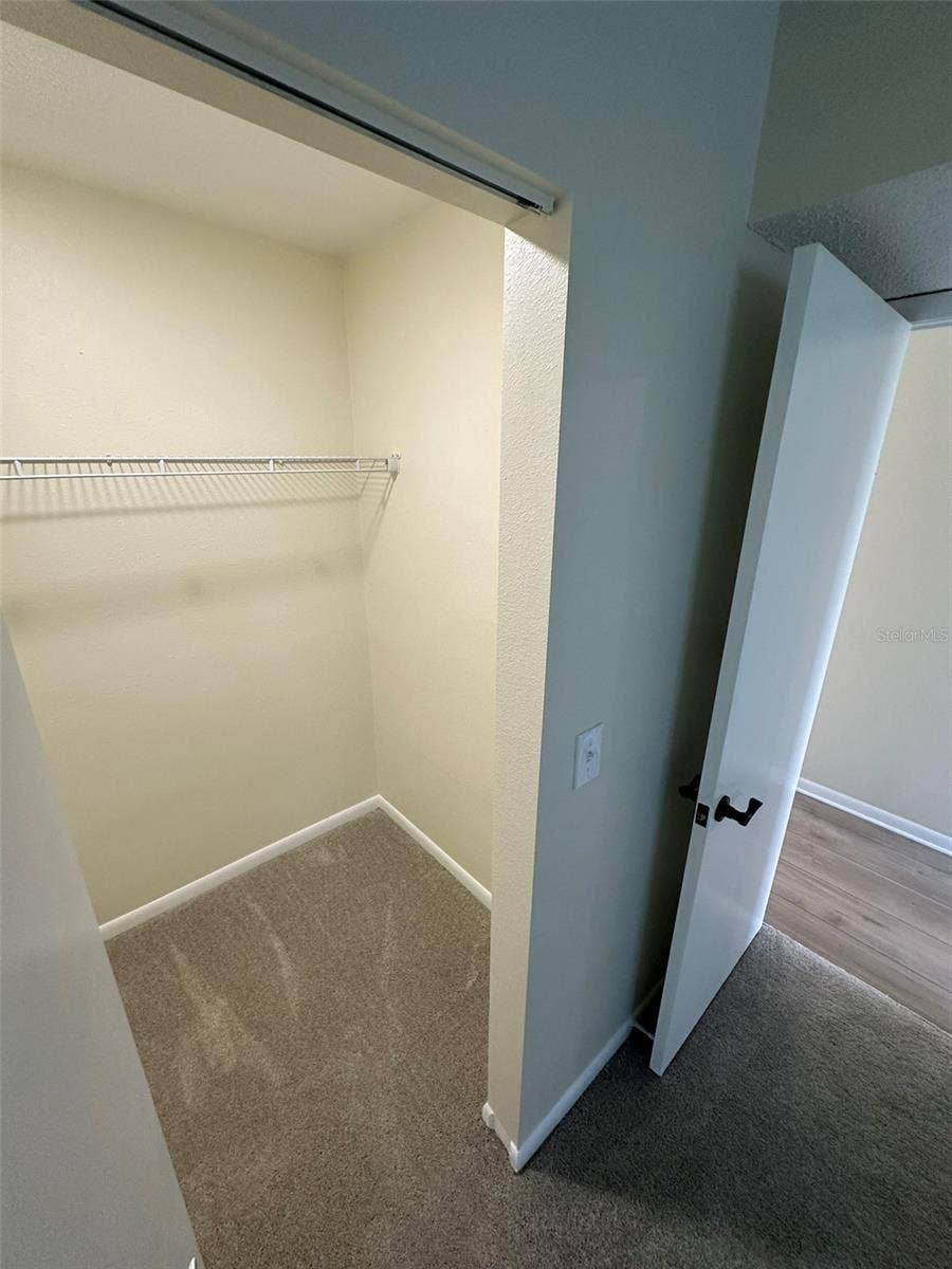 6433 TINA DRIVE, #15, New Port Richey, FL 34653 6433 TINA DRIVE, #15, New Port Richey, FL 34653