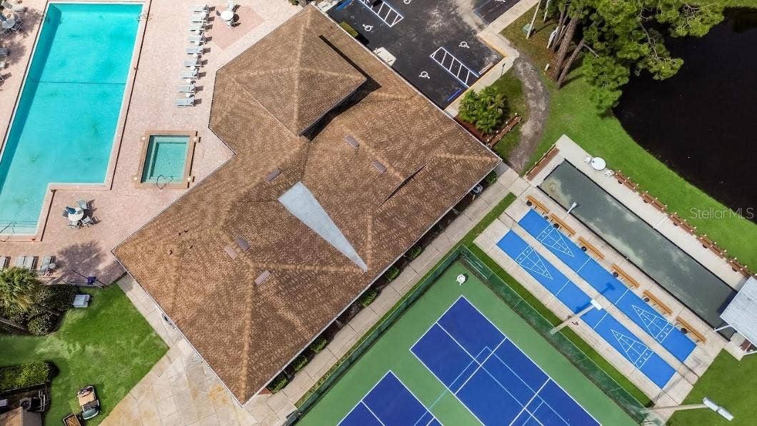 6433 TINA DRIVE, #15, New Port Richey, FL 34653 6433 TINA DRIVE, #15, New Port Richey, FL 34653