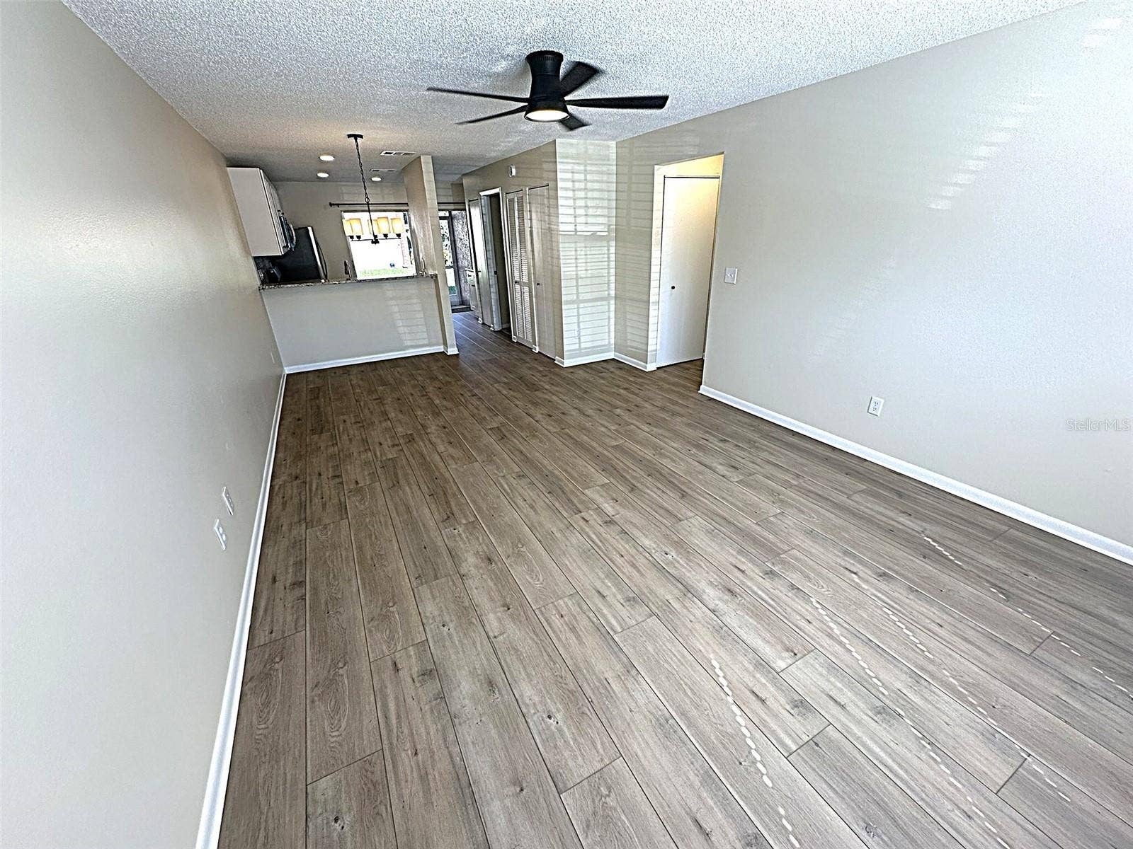 6433 TINA DRIVE, #15, New Port Richey, FL 34653 6433 TINA DRIVE, #15, New Port Richey, FL 34653