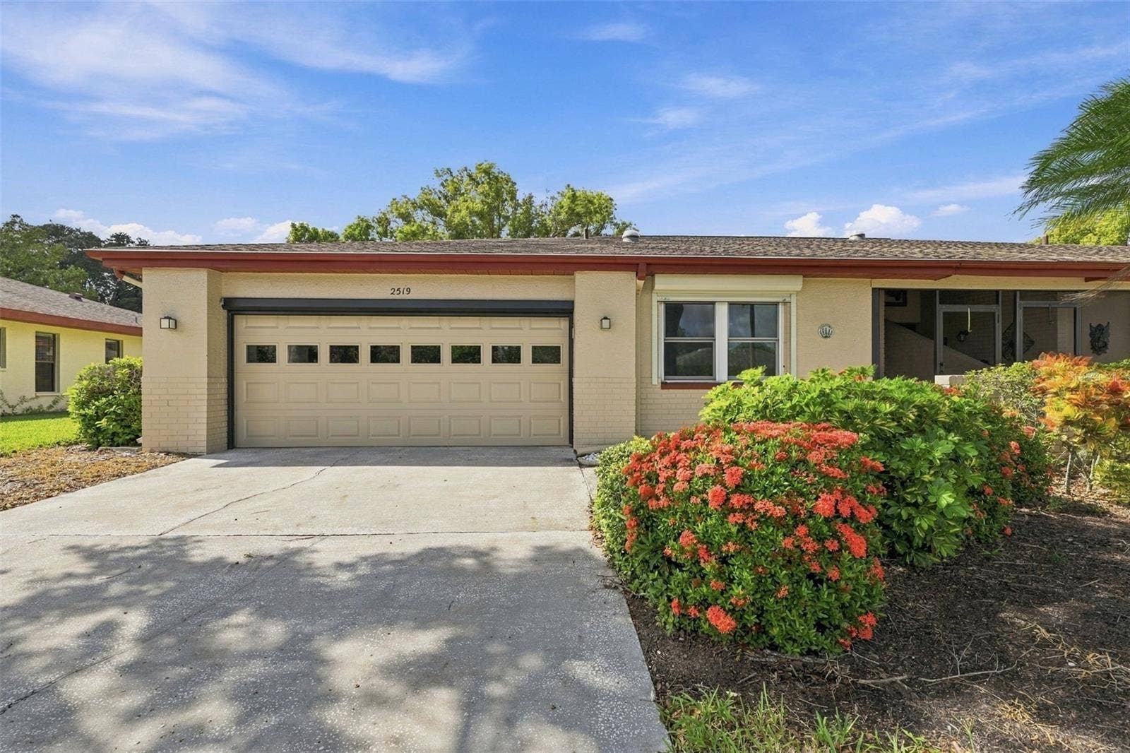 2519 LONIGAN PLACE, #287, Sun City Center, FL 33573 Welcome HOME!